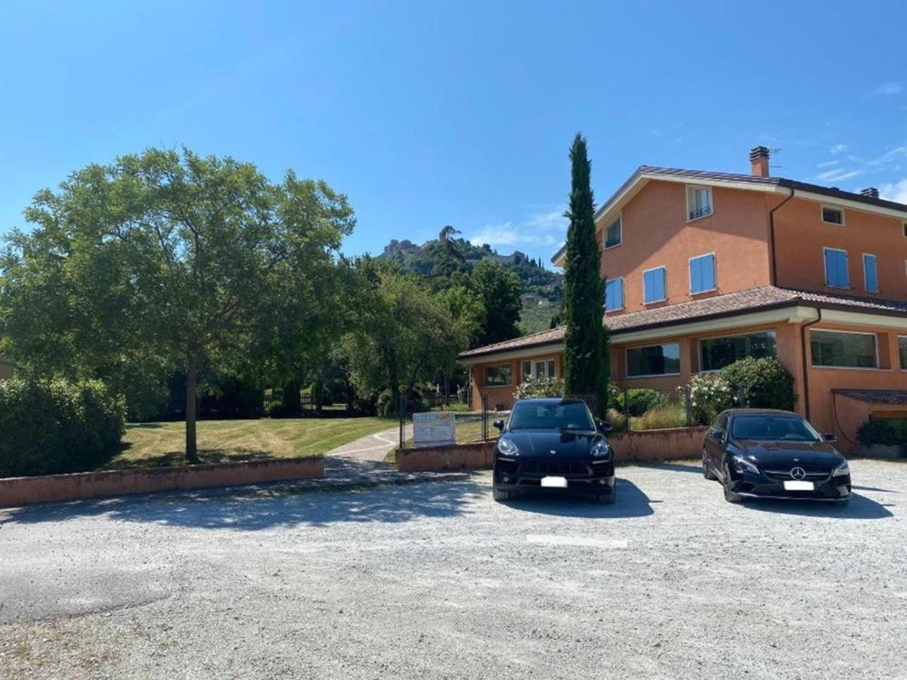 Locanda Larotonda Villa Verucchio ภายนอก รูปภาพ